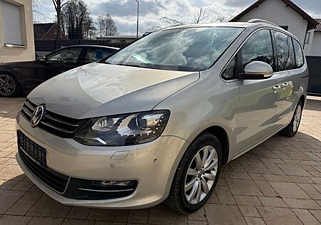 VW Sharan Volkswagen 2.0 TDI Highline+Leder+Panorama+Navi+Xeno