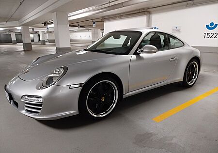 Porsche 911 Urmodell 911 /997 Carrera 4 PDK