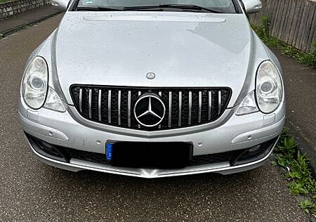 Mercedes-Benz R 500 4MATIC -