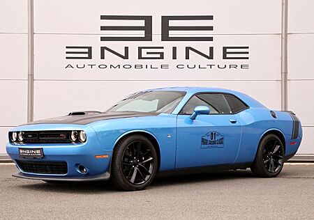 Dodge Challenger 6.4 HEMI Shaker "Scat Pack"