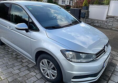 VW Touran Volkswagen 1.2 TSI Trendline - TÜV NEU - 8-fach