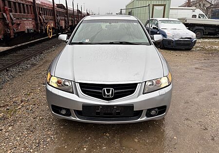 Honda Accord Tourer 2.2 i-CTDi Executive - TÜV 05/26