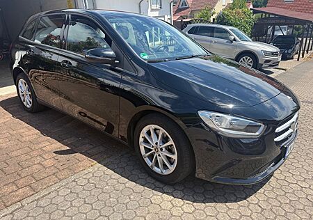 Mercedes-Benz B 250 e DCT -