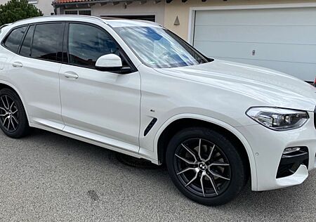 BMW X3 xDrive20i M SPORT AT M SPORT