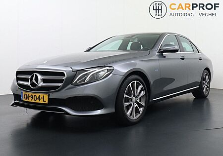 Mercedes-Benz E 350 e Avantgarde AHK Widescreen Sfeer verlicht