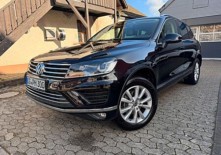 VW Touareg Volkswagen 3.0 V6 TDI SCR 150kW Tiptronic -
