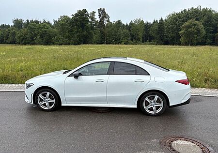 Mercedes-Benz CLA 250 e Coupe AMG