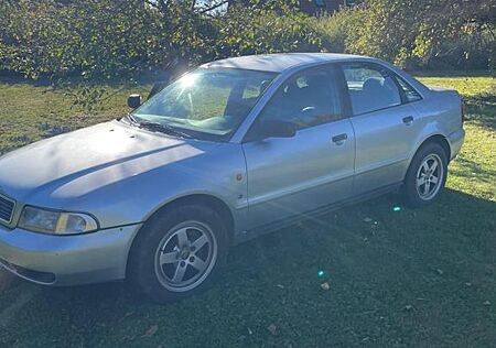 Audi A4 1900€ FEST mehr gehe ich nicht runter! B5