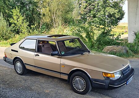 Saab 900 COUPE BRONZE 1.Hand