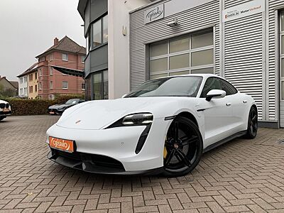 Porsche Taycan Turbo S Burmester+Sitzklima+Lift+Carbon