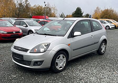 Ford Fiesta Ghia Automatik*PDC*Klima*FrontscheibenHZG