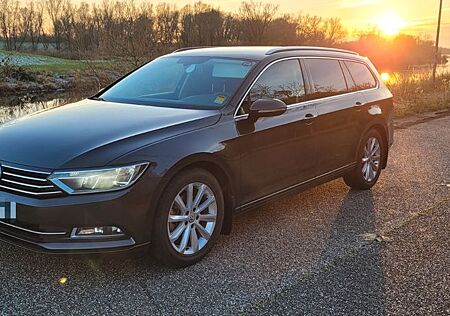 VW Passat Variant Volkswagen 2.0 TDI DSG BMT Comfortline V...