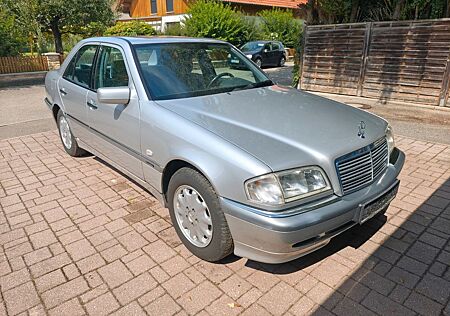 Mercedes-Benz C 180 ELEGANCE Elegance