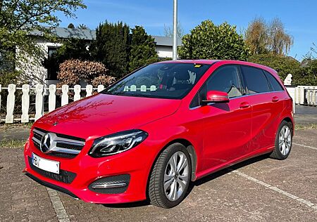 Mercedes-Benz B 180 Urban nur 38500 KM SHZ PDC Klima