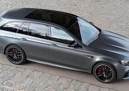 Mercedes-Benz E 63 AMG E63s
