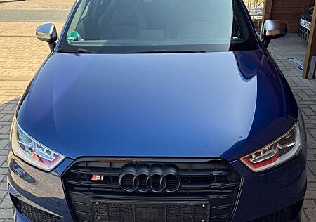 Audi S1 2.0 TFSI quattro -