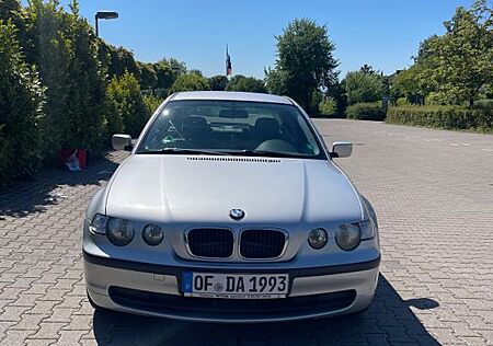 BMW 316ti Compact - E46