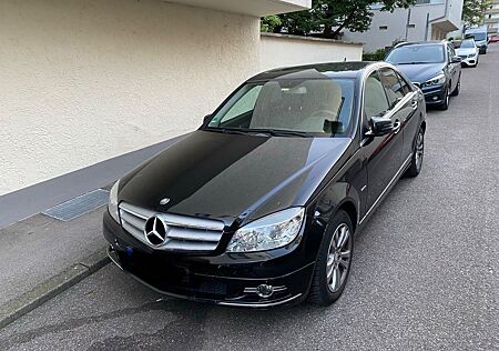 Mercedes-Benz C 200 CGI BlueEFFICIENCY AVANTG. Autom. AVAN...