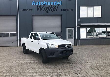 Toyota Hilux 2.4 D-4D-F Xtra Cab 4x4 AIRCO NETTO PRICE