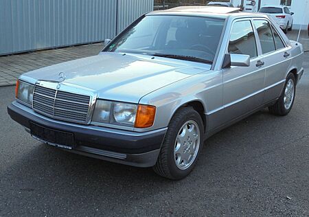 Mercedes-Benz 190 E 2,3l Schiebed. Top gepflegt