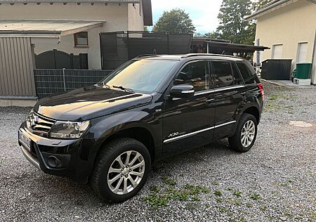 Suzuki Grand Vitara X30-Top Zustand Checkheft gepflegt!
