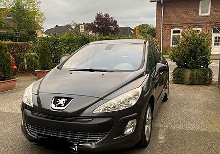 Peugeot 308 Platinum 150 THP Platinum