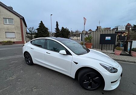 Tesla Model 3 Hinterradantrieb RWD