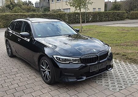 BMW 320d Touring Sport Line Automatik Sport Line