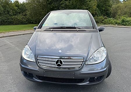 Mercedes-Benz A 180 AVANTGARDE BlueEFFICIENCY AVANTGARDE