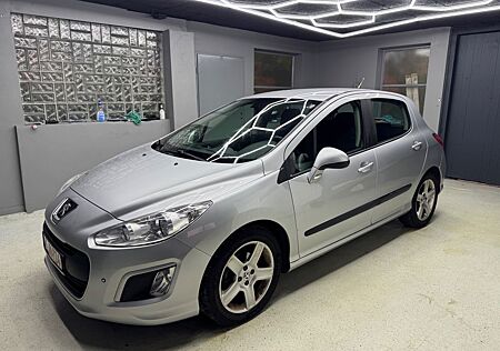Peugeot 308 ACCESS 98 VTI LIMOUSINE *TÜV/4/2027