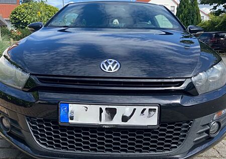 VW Scirocco Volkswagen 2.0 TSI - wenig Kilometer