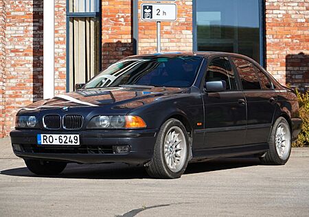 BMW 540i Auto CALIFORNIA IMPORT - RUST FREE