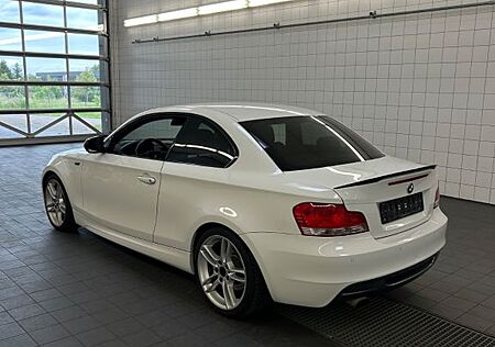 BMW 120i Coupé - M Paket