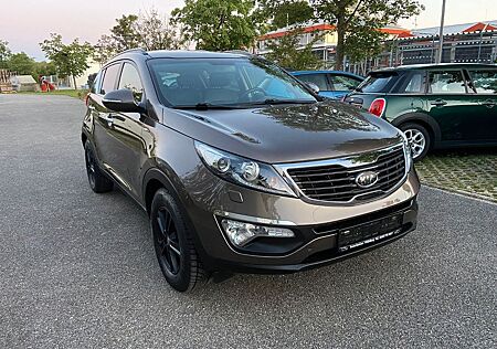 Kia Sportage Spirit 4WD, Tüv neu, Allrad