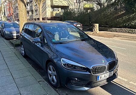 BMW 2er 220 Gran Tourer 220d Steptronic Advantage Ad...