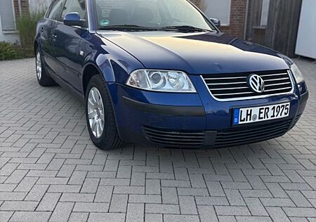 VW Passat Volkswagen 1.9TDI 96kW 4motion Highline Highline