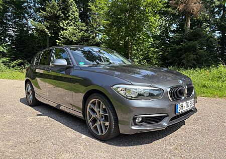 BMW 118i - TÜV Neu, Service Neu, 8-Fach Bereift