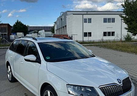 Skoda Octavia Combi Style / Klima/ Navi