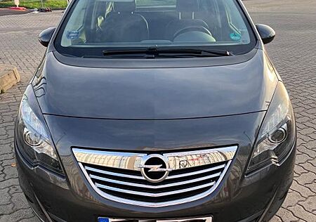 Opel Meriva 1.4 Edition 74kW Edition TÜV bis 04/2027