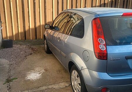 Ford Fiesta 1.3 51 kW -