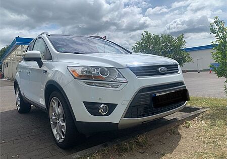 Ford Kuga 2,0 TDCi 4x4 120kW Titanium Titanium