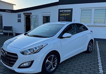 Hyundai i30 blue Passion