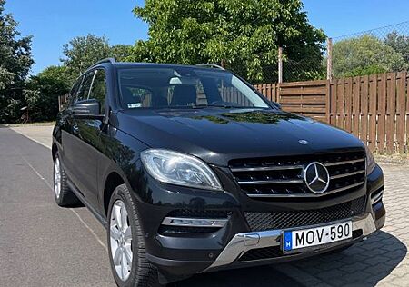 Mercedes-Benz ML 350 4MATIC -