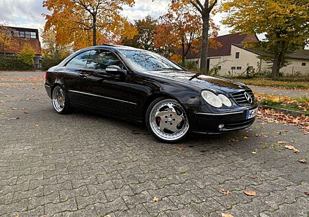 Mercedes-Benz CLK 320 AVANTGARDE TÜV 07/2026 - 8 Fach bereift.