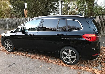 BMW 2er 220 Gran Tourer 220d xDrive A *Autom.*Navi*AHK