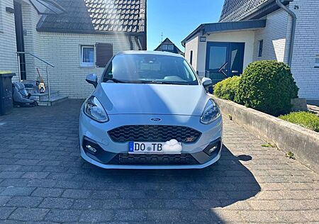 Ford Fiesta 1,5 EcoBoost ST mit Leder-Exklusiv-Pa...