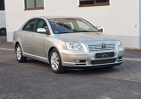 Toyota Avensis 1.8 Executive Lim. PDC Xenon Tüv Neu