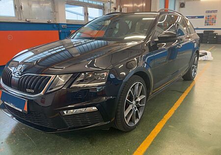 Skoda Octavia 2.0 TSI RS +LED+ACC+1.HAND+NAVI+LEDER+