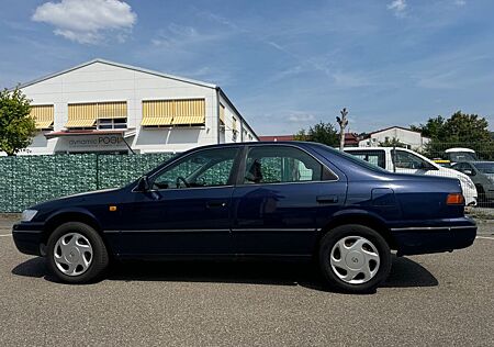 Toyota Camry 2.2