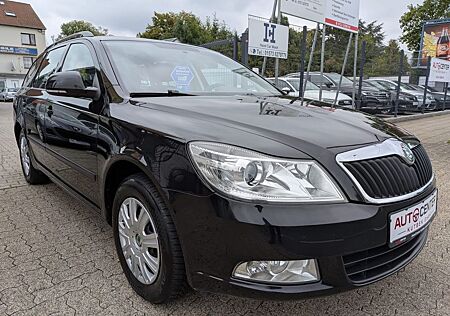 Skoda Octavia 1.6TDI Combi Ambiente*2.Hand*AHK*Temp*